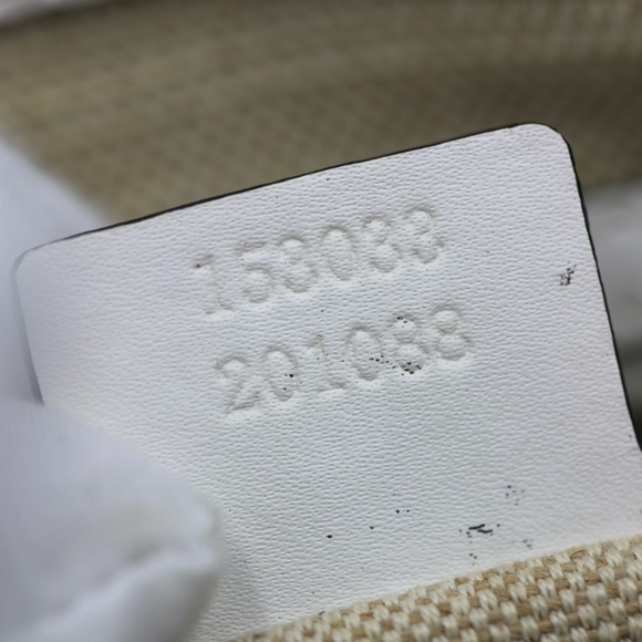 Gucci Monogram White and Gold Scarf Bag - Picture 10 of 11